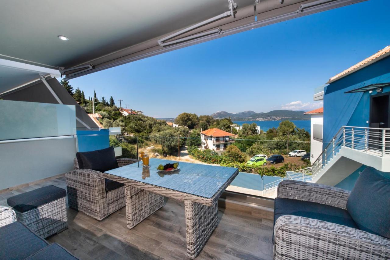 Blue House Luxury Apartment Nikiana Exterior photo